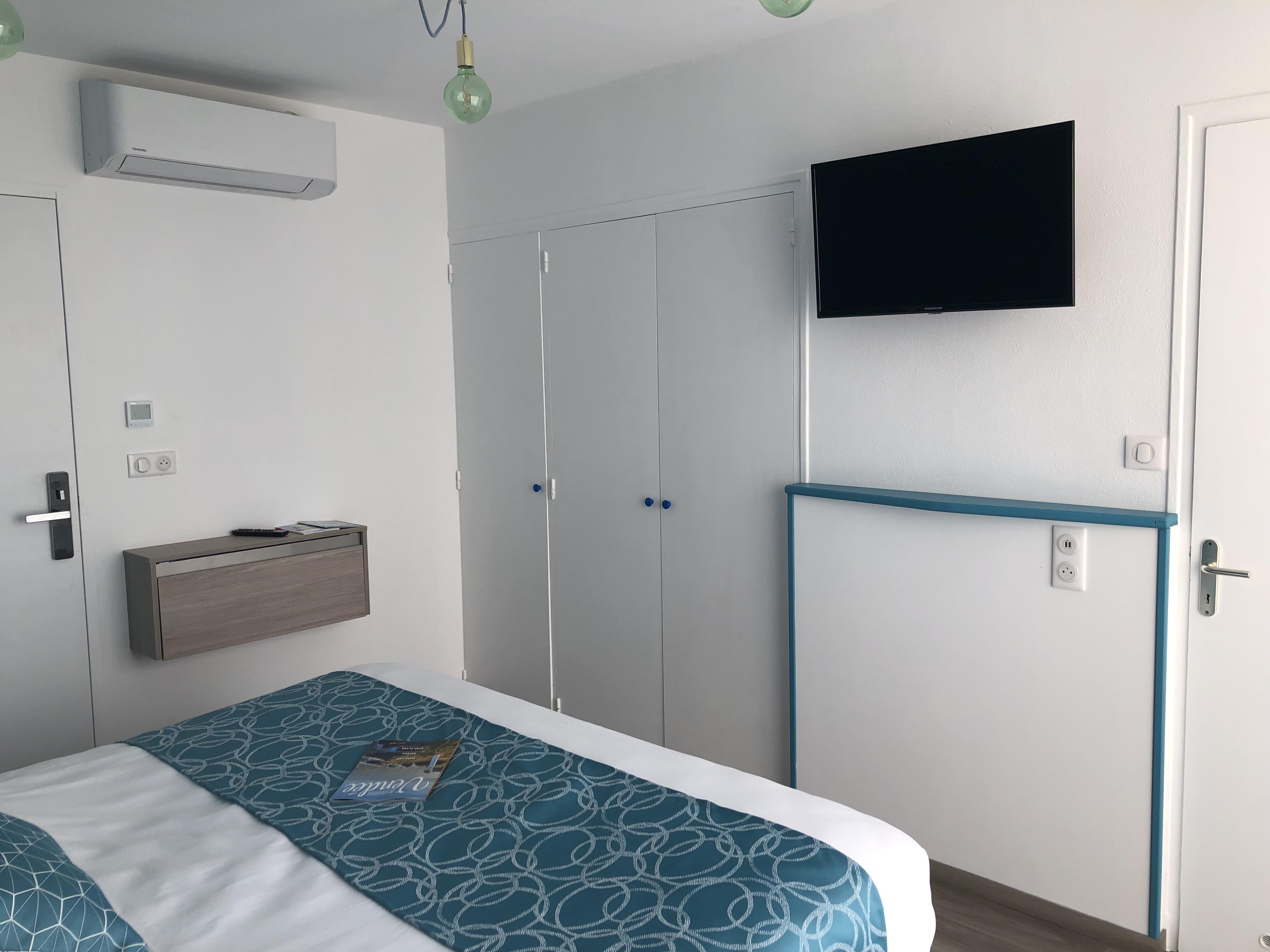 Hotel La Cote Oceane- 250 M Plage Σαιν-Ζαν-ντε-Μον Εξωτερικό φωτογραφία